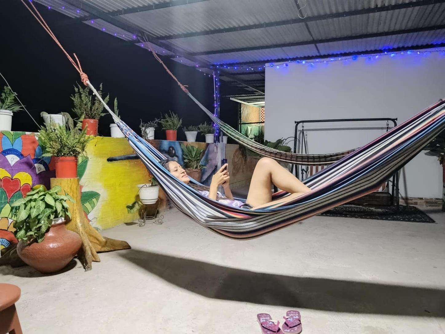 Shoffi'S House Backpackers Hotel Tarapoto Exterior photo