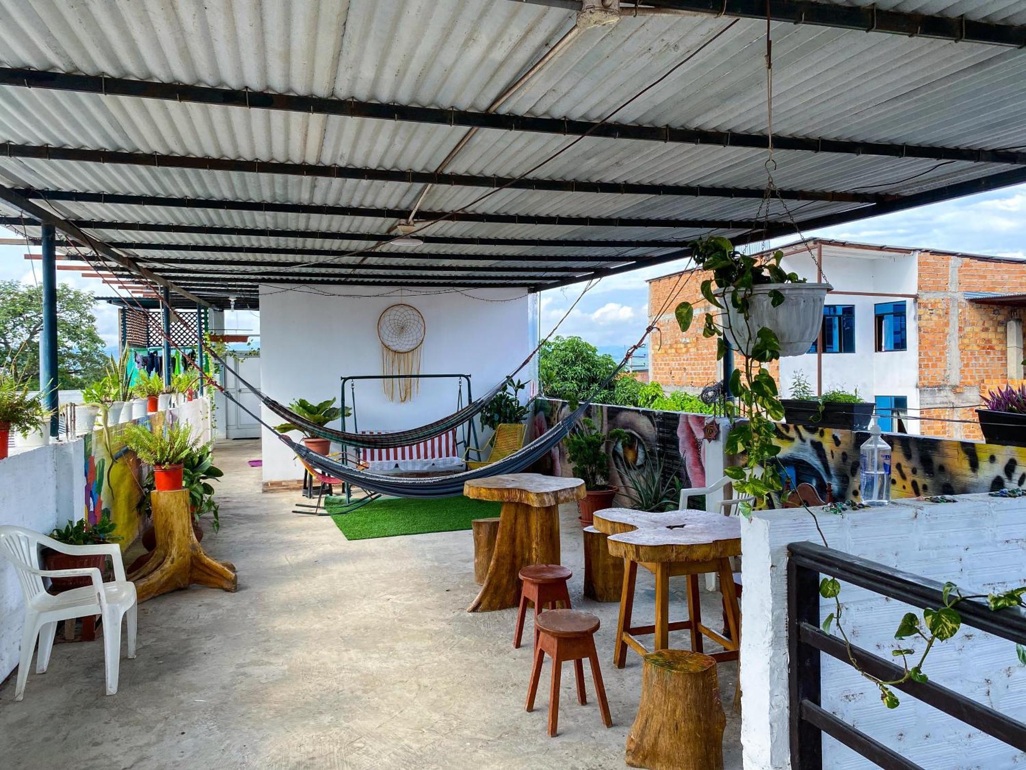 Shoffi'S House Backpackers Hotel Tarapoto Exterior photo